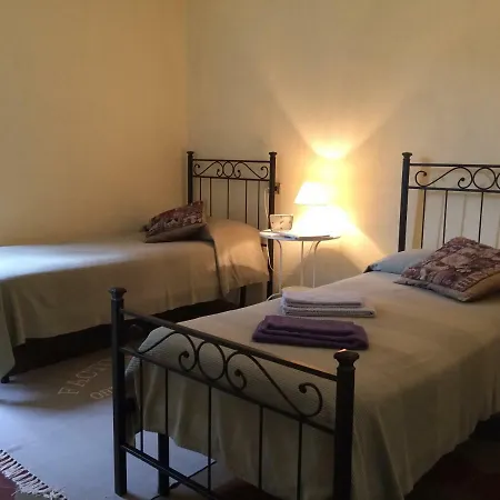 Oda ve Kahvaltı Albonico 2*