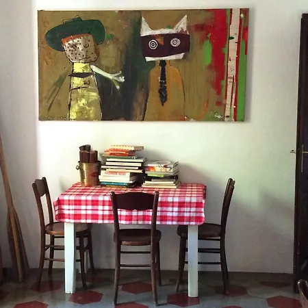 Albonico לינה וארוחת בוקר