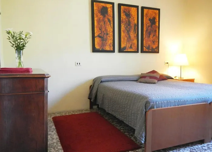 Albonico Bed & Breakfast 2*