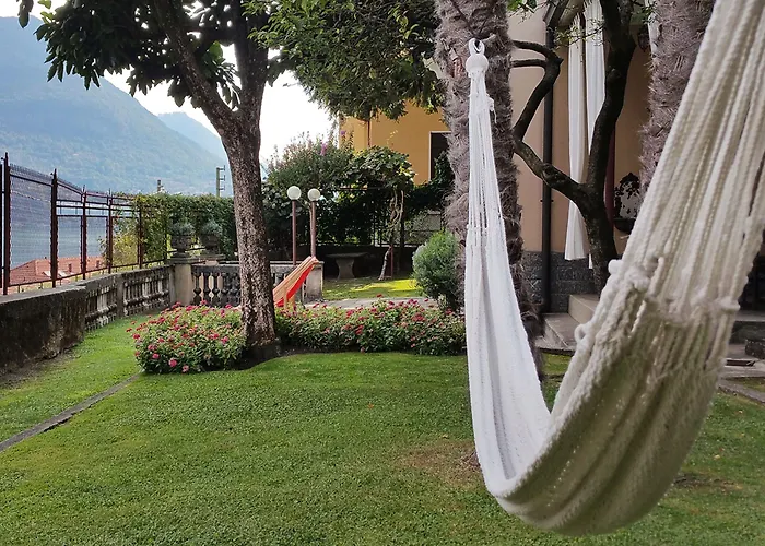 Bed & Breakfast Albonico 2*